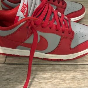 Nike dunk low good condition men size 8